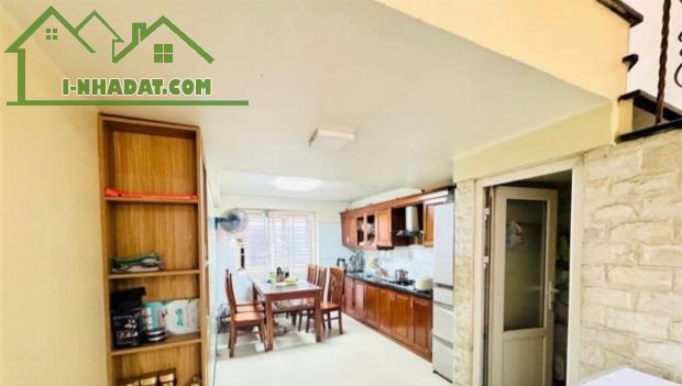Bán nhà Đà Nẵng, Vạn Mỹ, Ngô Quyền, Hải Phòng. 4,5 tầng, 40m2, 3,25 tỷ. Ngang 3,6m, d2n - 2