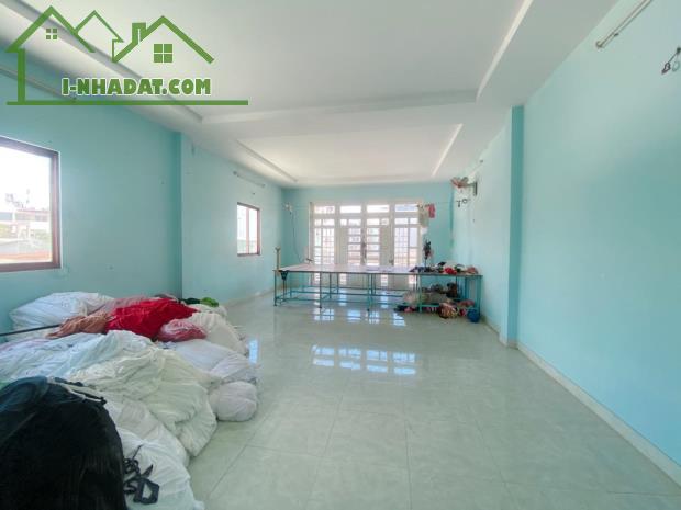 BÁN NHÀ PHỐ HXH, KẾ BÊN BÀU CÁT – DIỆN TÍCH RỘNG, 5 PHÒNG NGỦ – DT 95M² – GIÁ CHỈ 11 TỶY
