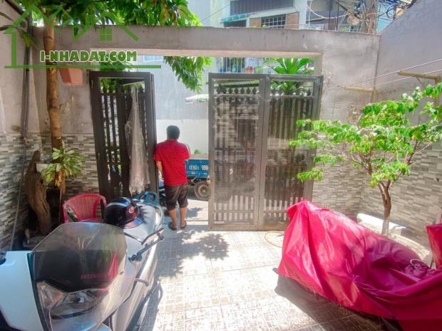 BÁN NHÀ PHỐ HXH, KẾ BÊN BÀU CÁT – DIỆN TÍCH RỘNG, 5 PHÒNG NGỦ – DT 95M² – GIÁ CHỈ 11 TỶY - 1