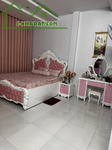 nhà 100m² chỉ 4.9 tỷ – gần Hà Huy Giáp – về ở ngay không cần sửa chữa