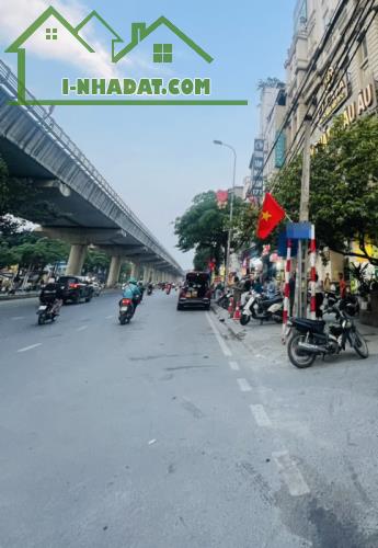 CẦU DIỄN – BTL - GẦN PHỐ - KHU VỰC KINH DOANH SẦM UẤT- Ở HOẶC ĐẦU TƯ CỰC ĐỈNH.