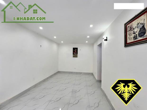 ◄ ★ ► BÁN NHÀ 2 TẦNG SẠCH SẼ CÓ SÂN CỔNG RIÊNG NGÕ RỘNG : ► TÔN ĐỨC THẮNG - AN DƯƠNG - LÊ - 2