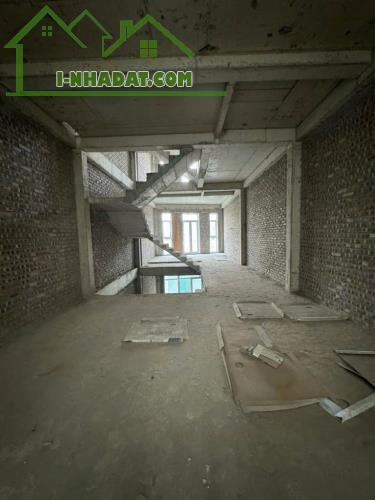 BÁN LIỀN KỀ KĐT VĂN PHÚ, PHÂN LÔ Ô TÔ, KINH DOANH MỌI MẶT HÀNG, DT: 80M2, GIÁ 15,3 TỶ - 3