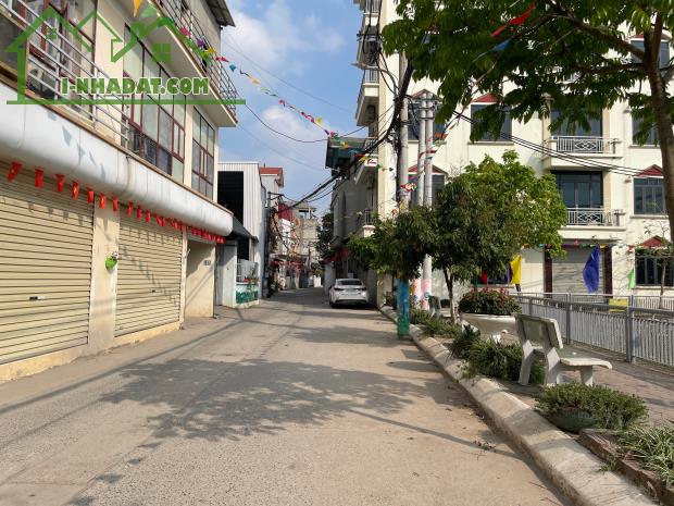 Bán đất TT Di Trạch, Mặt tiền rộng  - Ô tô tránh đỗ - Kinh doanh, Văn phòng. 90m, 8.8 tỷ