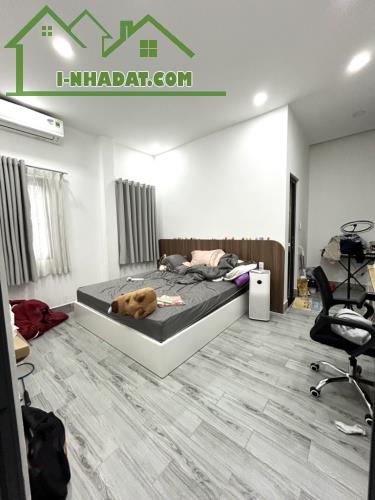NHÀ 2 MẶT TIỀN NGANG 7.2M X16M ,ĐƯỜNG XE HƠI THÔNG LÊ VĂN LƯƠNG ,QUẬN 7 - 3