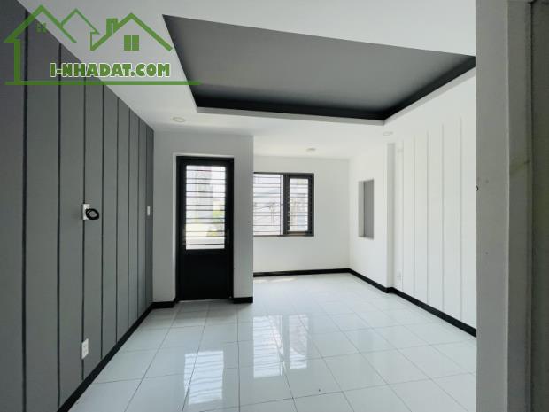Bán nhà 4 tầng, Dương Thị Mười, Quận 12, hẻm xe hơi, 4PN, nhỉnh 4 tỷ - 2