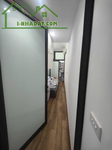 Bán nhà nguyên căn ngõ 381 Bạch Mai, Hai Bà Trưng 20m x 5T giá 3.45 tỷ, sổ đỏ GD - 3