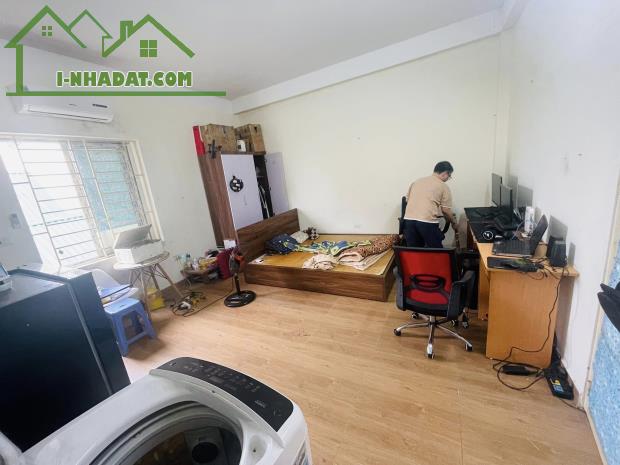 Nhà Mặt phố KHÂM THIÊN, ĐỐNG ĐA, 65m2 3T MT 4m, Giá cực rẻ xây tòa 20 TỶ - 2