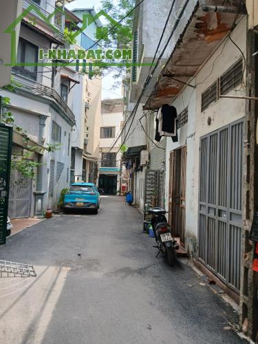 BÁN ĐẤT - CẦU GIẤY, HỒ TÙNG MẬU- 54m2- 6,4 tỷ - 2