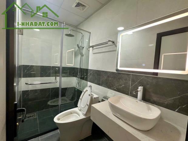 NHÀ ĐẸP TÂY HỒ- GARA OTO, THANG MÁY- VIEW SÂN CHƠI – 63M 7TANG NHỈNH 16T - 4