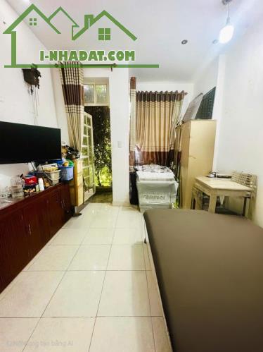 Bán nhà mặt tiền quận 8 ngang 5m - 4