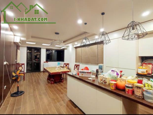 BÁN NHÀ ĐẸP LẠC LONG QUÂN - LÔ GÓC, Ô TÔ TRÁNH - 6 TẦNG THANG MÁY Diện tích: 65m2,