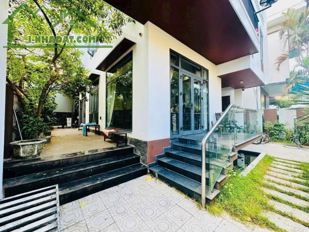 🔥 ⚠️ BÁN BIỆT THỰ SÂN VƯỜN MẶT TIỀN NGUYỄN CƯ TRINH, NỘI THÀNH HUẾ.