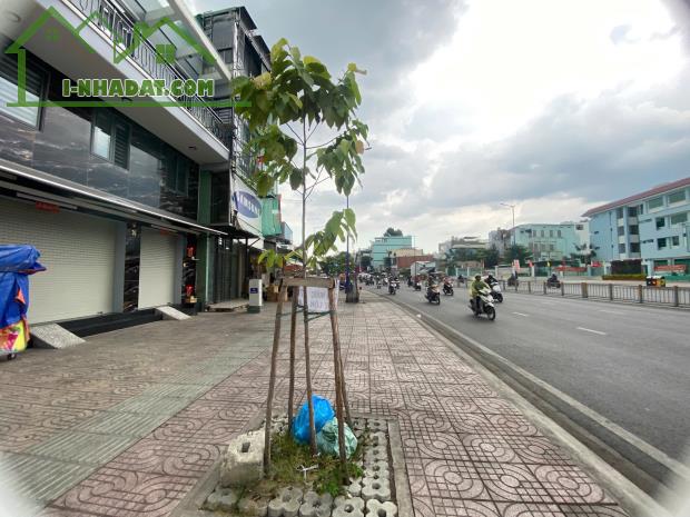 Cho thuê nhà đường Tên Lửa, Bình Tân, 10x20m, 45tr, đoạn mới làm