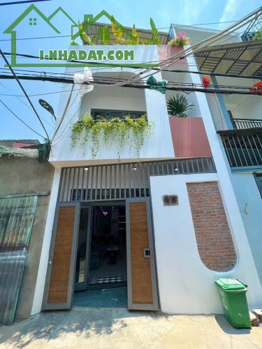 🌹 930tr bàn giao ngay chìa khoá nhà. căn 111m2 ở Tân Xuân Hóc Môn. sổ hồng riêng