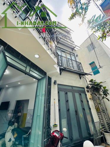 NHÀ MỚI BÌNH THẠNH  Ở LUÔN - CHỦ ĐỂ LẠI TOÀN BỘ NỘI THẤT ĐẸP - GẦN SÂN BAY, BÌNH THẠNH,
