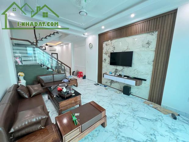 🏠 CHỈ HƠN 2 TỶ – NHÀ 3 TẦNG DIỆN TÍCH 49M² TẠI MỸ KHÊ, ĐỒNG HÒA, KIẾN AN–Ô TÔ ĐỖ CỬA NGÕ