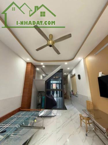 BÁN NHÀ QUẬN 9, NHÀ 3TẦNG DT67M, HẺM XE HƠI TRÁNH NGAY LÃ XUÂN OAI NHỈNH 6TỶ TL - 1
