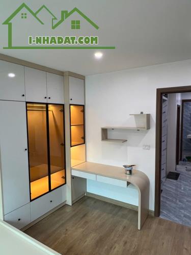 Bán nhà Ngọc Thụy Long Biên 45m² – Gần ô tô – Thang máy, nội thất cao cấp – Giá 8.5 tỷ - 2