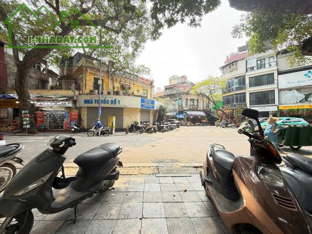 BÁN NHÀ MẶT PHỐ HÀNG LƯỢC, HOÀN KIẾM. 84M2 4 TẦNG MT 4,5M GIÁ 68 Tỷ- VỈA HÈ RỘNG- KINH