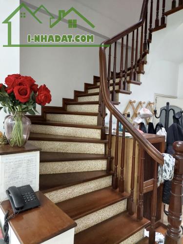 BÁN NHÀ PHÂN LÔ PHỐ ĐỘI CẤN – 64M², 5 TẦNG, GIÁ 17 TỶ
