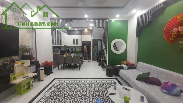 Bán gấp nhà Trại Lẻ, Kênh Dương, Lê Chân,HP. 3 tỷ, 50m2, 4 tầng.