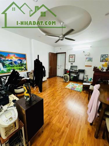 CẦN BÁN CĂN HỘ CHUNG CƯ ĐẠI KIM – 1PN, 1WC – FULL NỘI THẤT – GIÁ CHỈ 2,3 TỶ