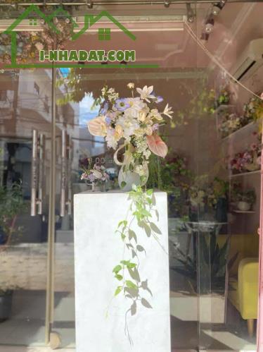 Sang shop hoa Mây Home Decor gần đầu đường Lý Chính Thắng Cần Thơ - 4