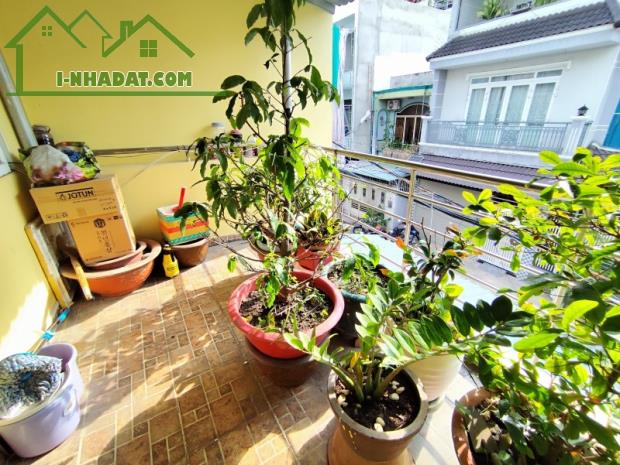THOẠI NGỌC HẦU - HẺM 8M XE TẢI - 66M2 - 3 TẦNG 3PN 2WC - CHỈ 7.2 TỶ - 4