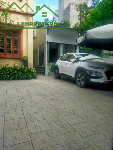 Bán nhà cấp 4 Ngọc Thụy. Diện tích 67m2, mặt tiền 3m . Long Biên . 5.7 tỷ - 1