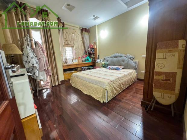NHÀ ĐẸP MỄ TRÌ NGÕ NÔNG,Ô TÔ GẦN,DÂN XÂY,NỘI THẤT ĐẦY ĐỦ GIÁ 9.2 TỶ - 4
