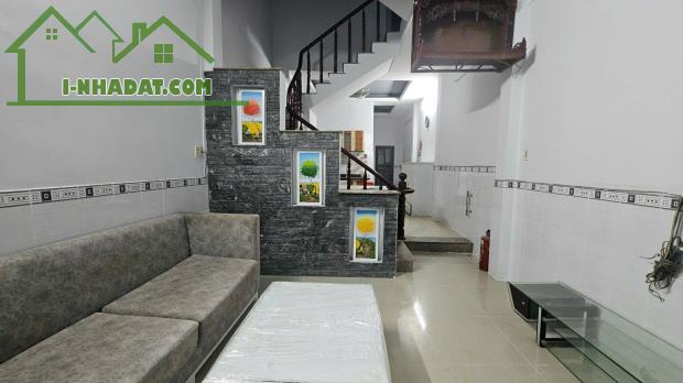 Bán gấp nhà Quận 8, 3 tầng, hẻm an ninh – chỉ hơn 5 tỷ - 2