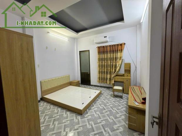 Bán gấp nhà Quận 8, 3 tầng, hẻm an ninh – chỉ hơn 5 tỷ - 4