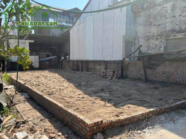 Bán đất thôn 3 Xã Vạn Phúc 64 m2 ngõ rộng oto 7 chỗ, ngay khu đấu giá - 1