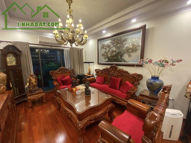 HỒNG TIẾN LONG BIÊN - 76M x 6T THANG MÁY, ÔTÔ VÀO NHÀ - GẦN 3 HỒ - TẶNG NỘI THẤT 3 TỶ