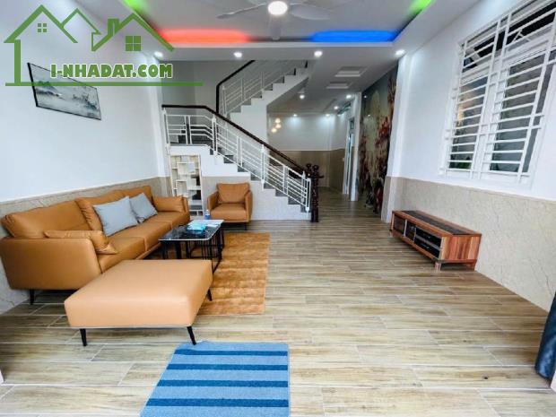BÁN GẤP NHÀ HẺM XE HƠI - CHỢ HIỆP BÌNH - 75M2 - NHỈNH 5 TỶ
