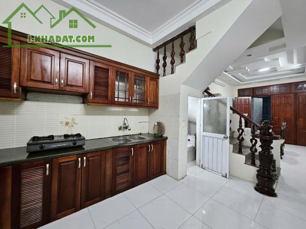 BÁN NHÀ PHÂN LÔ VIP F361 AN DƯƠNG - Ô TÔ TRÁNH - 42m 15ty! - 1
