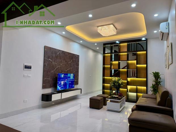 BÁN NHÀ PHÂN LÔ VIP F361 AN DƯƠNG - Ô TÔ TRÁNH - 42m 15ty! - 2