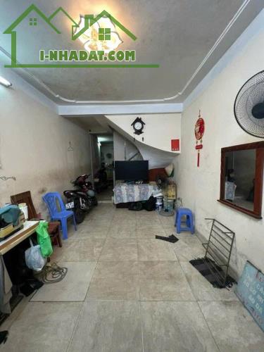 Chỉ 168tr/m2 nhà đường Láng 5m ra phố sát Ngã Tư Sở 5T 50m2 nở hậu ngõ thông đầu tư KD tốt
