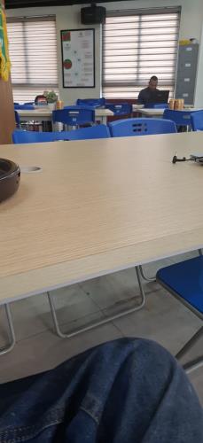 Bán Nhà đẹp phố Ngọc Trì,DT 45M, MT 4M,ngõ thông,ô tô đỗ cổng. Nhỉnh 6 Tỷ + VỊ trí: Nhà nằ - 3
