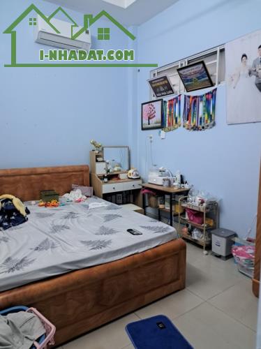 Bán nhà 1 Trệt 1 Lầu Trung Tâm Đông Hòa,đường xe hơi phà phà,gần GO Dĩ An - 3