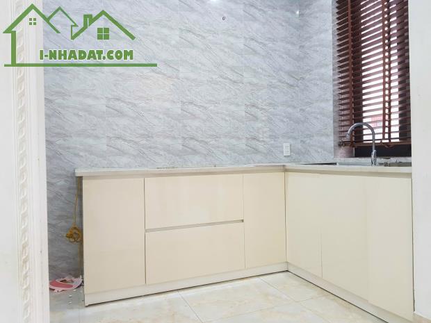 Bán nhà trong Ngõ Đà Nẵng, Ngô Quyền, Hải Phòng. Dt 60m2, giá 1ty950 - 3