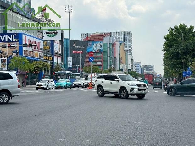 Bán nhà 5 tầng hẻm 8m Cộng Hòa 68m2 12PN tiện khai thác CHDV ngay VinCom Plaza 14.49 tỷ