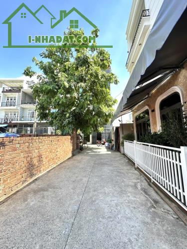 Đất giá rẻ Quận 2, Hẻm Xe Hơi, Dt 61m2 ( 4.5 x 14 ), Khu Dân trí cao, chỉ 5.1 ty - 4