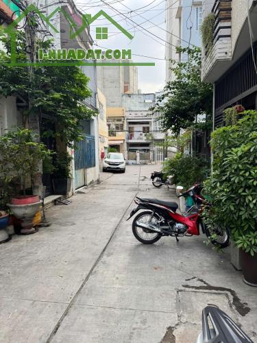 **Bán biệt thự HXH Tân Hải**, p13 quận Tân Bình; (5,2*17) 4 tầng VIP chỉ 13,7 tỷ - 3