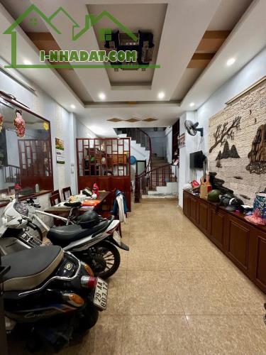 Nhà hiếm ngõ 387 Vũ Tông Phan 30m ra ô tô 60m ra mặt phố ngõ to 40m 5T MT 4m full nội thất - 2