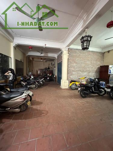 Bán nhà phố Thái Hà, Đống Đa, ô tô đỗ cửa, tiện kinh doanh, 5 tầng 125m2 giá 30 tỷ - 1