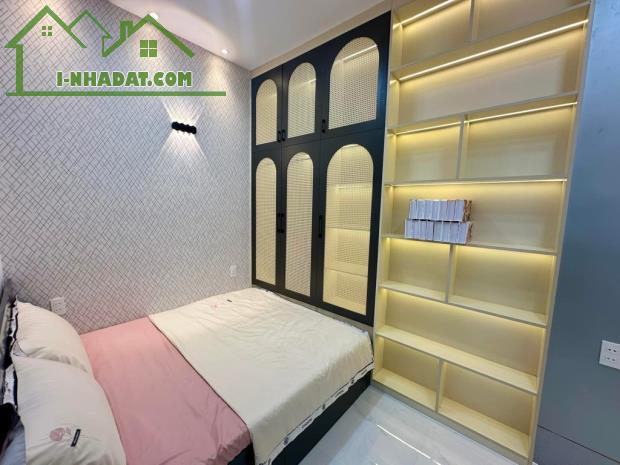 🏡 CHỈ HƠN 4.X TỶ – NHÀ TRUNG TÂM GÒ VẤP 34M2– HẺM THÔNG – VÀI BƯỚC RA HẺM XE HƠI – SỔ VUÔ - 3