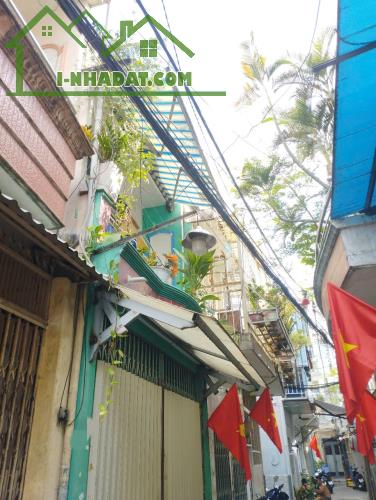 Ngộp Nguyễn Thị Nhỏ - giáp Q11- 40 m2 - 2 tầng - hẻm 4m Thông - 4
