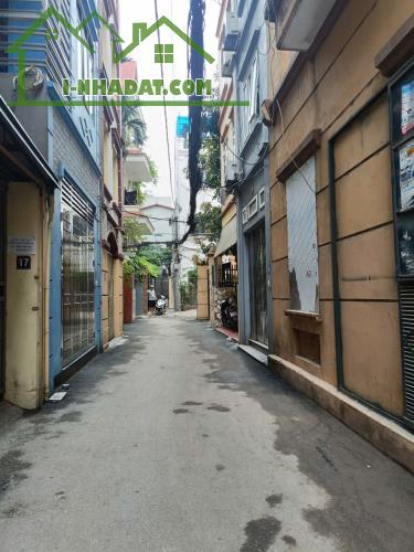 Bán nhà riêng Trạm Trôi 208m-3T, MT 8.3m, đường thông, giá tốt 12,5tỷ - 1